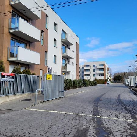 14 Apartament Ptak Szpital Kopernika Szpital Matki Polki Mandoria Orientarium Atlas Arena Plac Zabaw - Zamojska 20A M14 Parking Bezplatny วูดช์ ภายนอก รูปภาพ